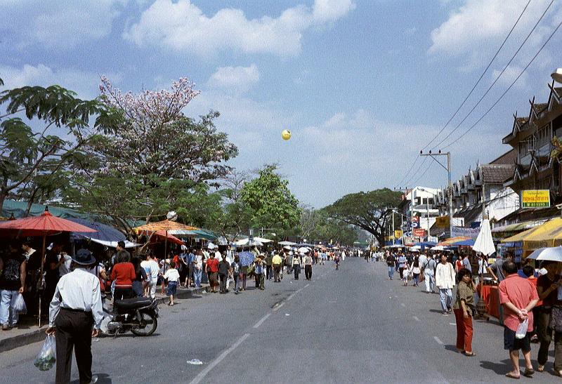 Thai2002_0003.JPG