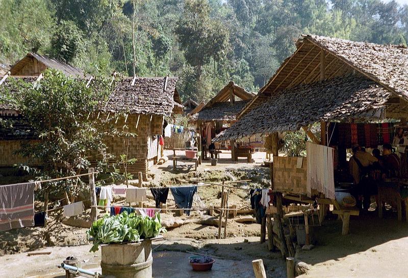 Thai2002_0100.JPG