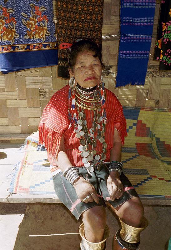 Thai2002_0102.JPG