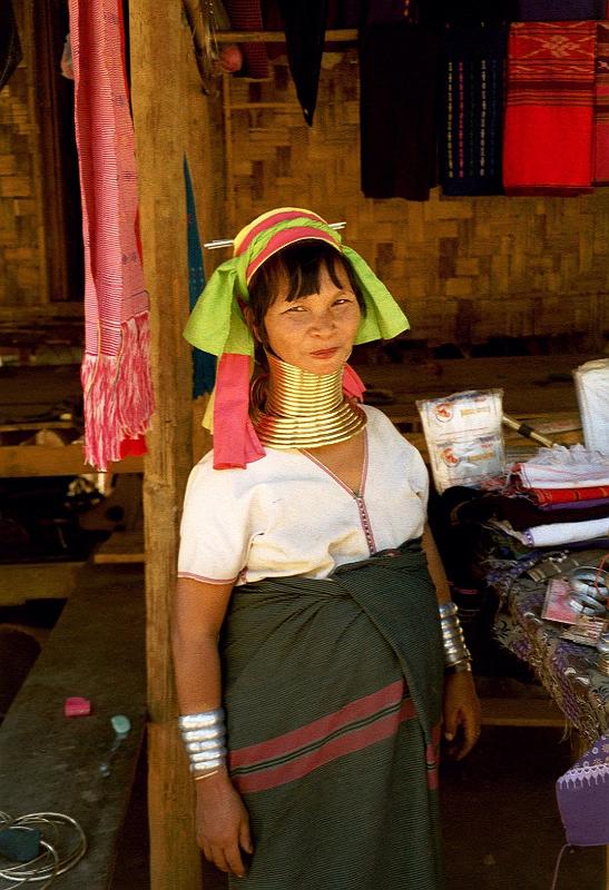 Thai2002_0105.JPG