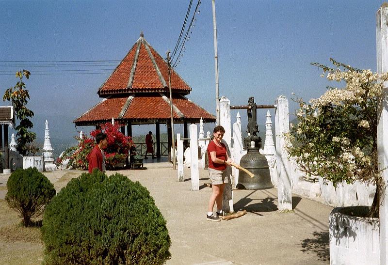 Thai2002_0110.JPG