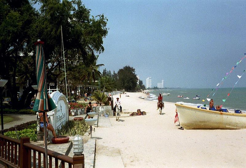 Thai2002_0132.JPG